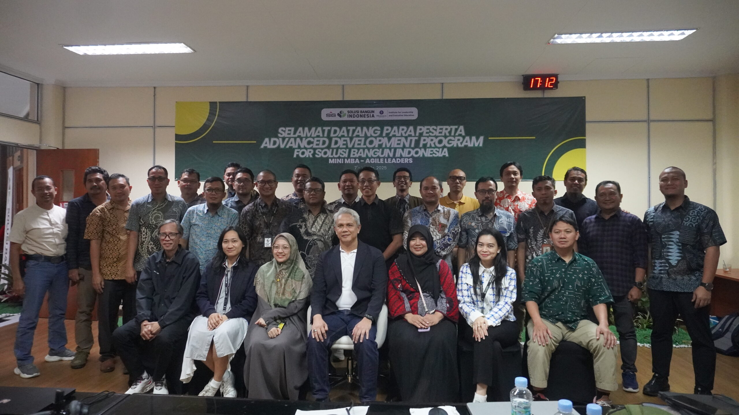 Mini MBA Agile Leaders: LKPE IPB dan SBI Bahas Kepemimpinan Digital Marketing Berbasis Customer Focus”