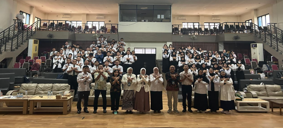 Cetak Generasi Berkarakter GARUDA, LKPE IPB University Dorong Siswa SMAN Banua BBS Tumbuh sebagai Generasi Unggul dan Mandiri